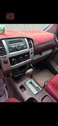 نيسان نافارا